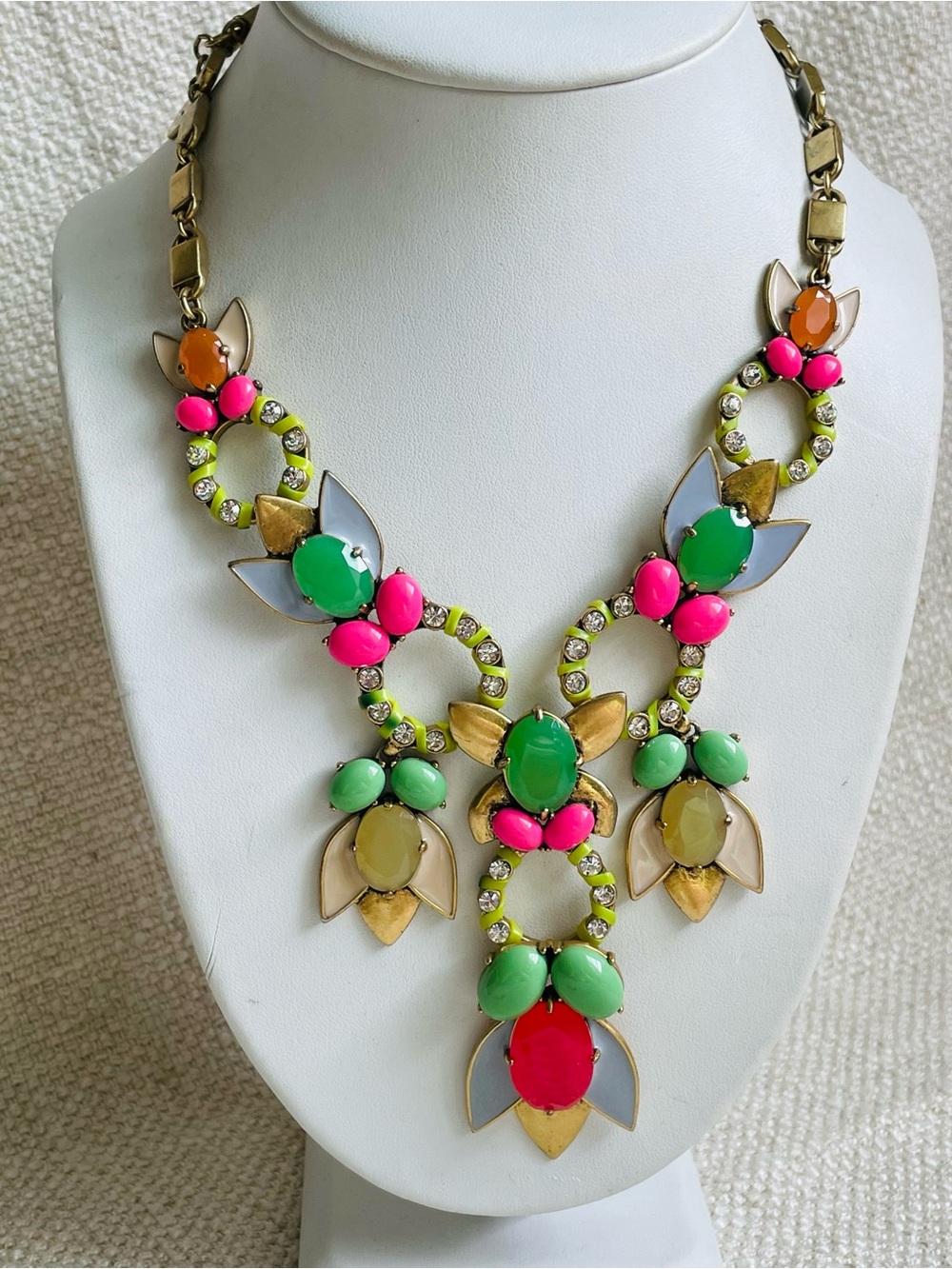 Stella & Dot Tropicana Colorful Statement Bib Necklace